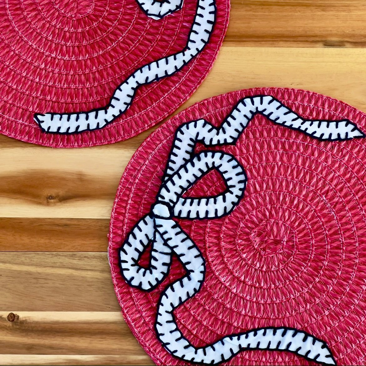 DIY Kit - Embroidered Bow Round Placemats